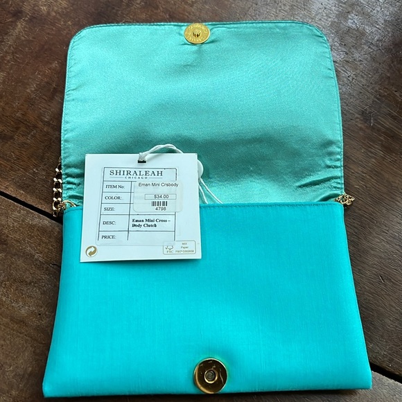 Clutch Purse! Eman Mini Cross Body Clutch! Shiraleah Chain Purse! - Picture 3 of 4